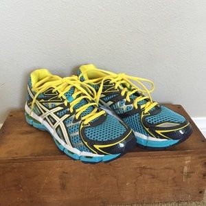 Asics Gel Surveyor Running Shoe