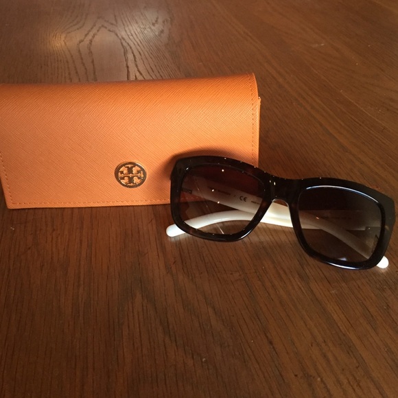 Tory Burch Sunglasses - Picture 1 of 4