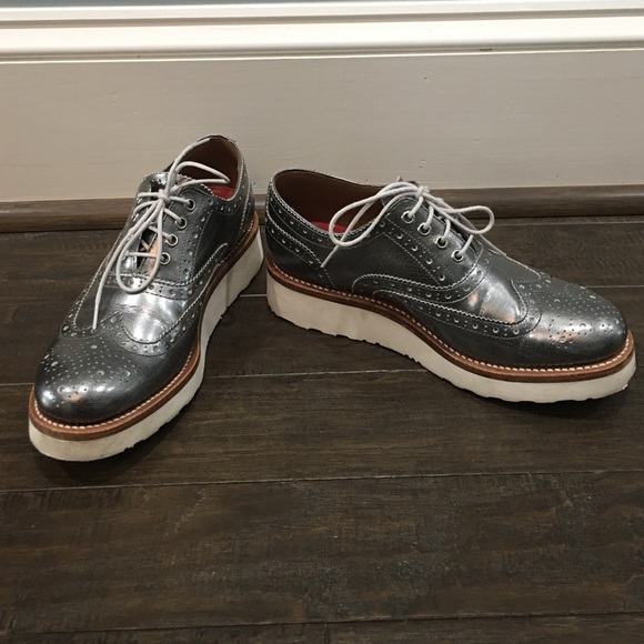 Grenson Emily Platform Brogues. Silver Metallic.