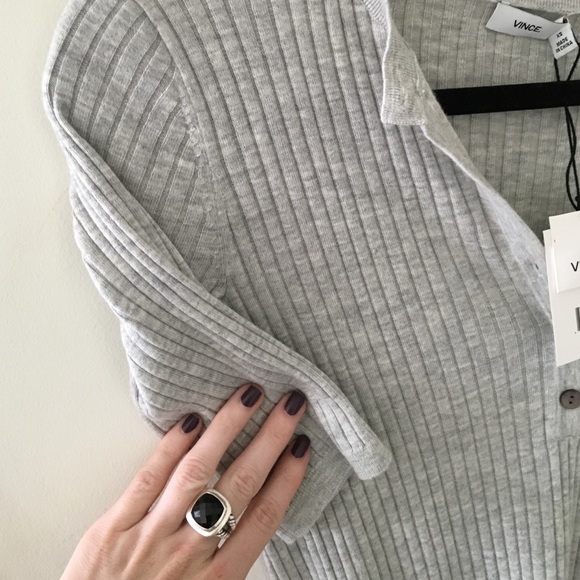 SALE ❤️BRAND NEW VINCE TOP! With tags! - Picture 3 of 4