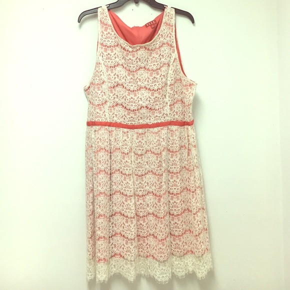 Lace dress