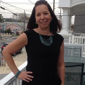 Meet your Posher, Mercedes