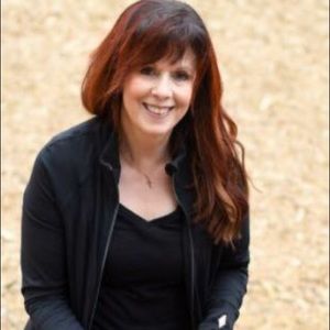 Meet your Posher, Lynn