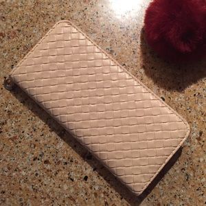 BNWT Creme Pink Wallet