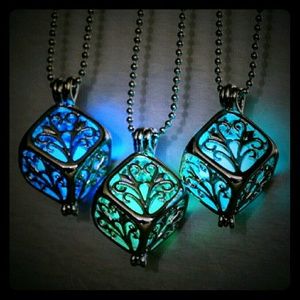 Glow in the dark luminous  pendant necklace