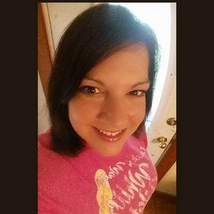 Meet your Posher, Candi bomar