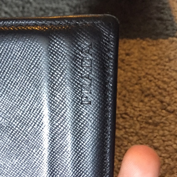 Prada Saffiano Clip Wallet Black Leather - Picture 2 of 4