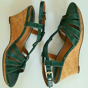 CLARKS TEAL CORK WEDGE PEEP TOE PUMP SANDALS