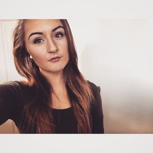 Meet your Posher, Alison