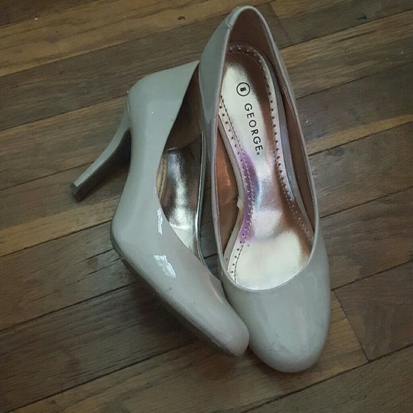 Tan heels