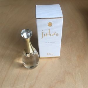 Dior J'adore Perfume 5ml