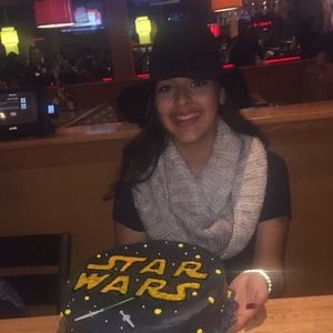 Meet your Posher, Aitiana