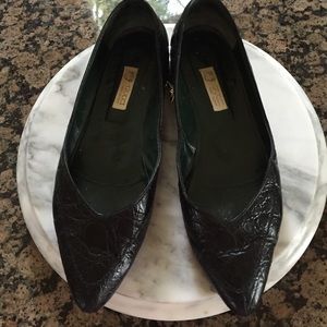 Gucci alligator flats size 40.5 width B