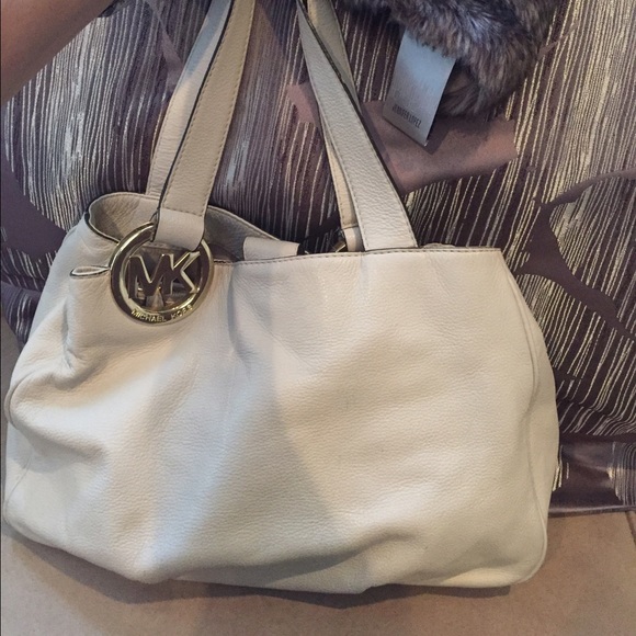 Michael Kors authentic bag🎉sale 🎉