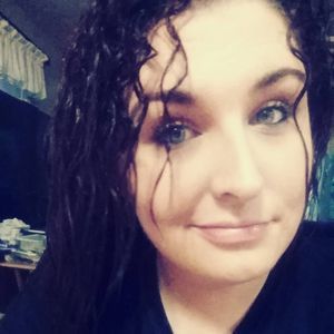 Meet your Posher, Becky