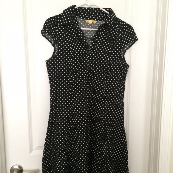 Vintage-Style Polkadot Dress