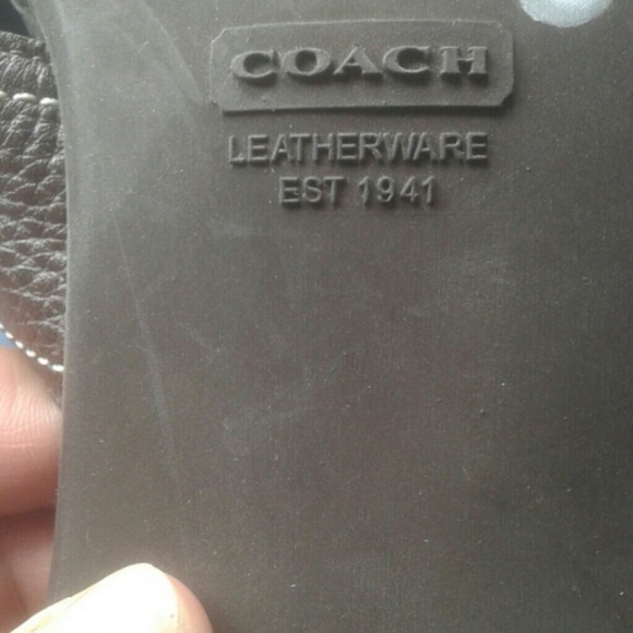 AUTHENTIC COACH HEELS - Picture 3 of 4
