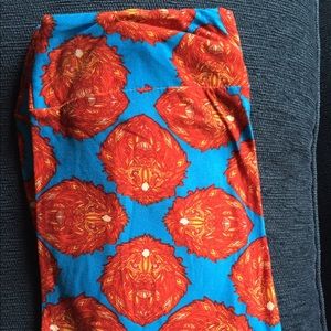 Red and Blue Lion TC Lularoe Leggings