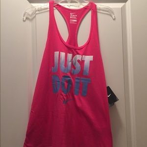 NEW Nike Size L Tanktop