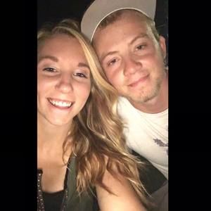 Meet your Posher, Cortney