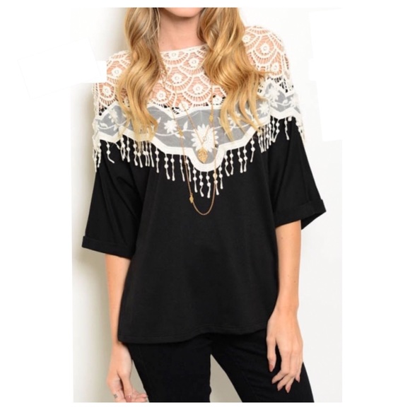 🚨Cyber Monday Sale🚨 Black Crochet Top Large Only - Picture 2 of 2