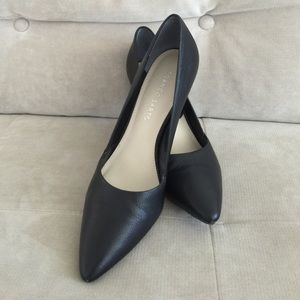 Franco Sarto Black Leather Pumps