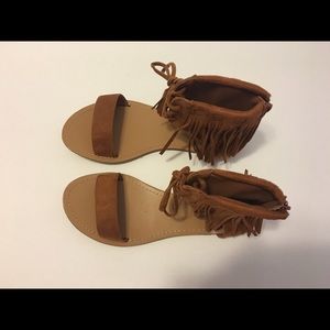 Wild Diva Brown Fringe Sandals Size 7