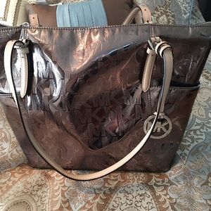 MK metallic bag and matching wallet !