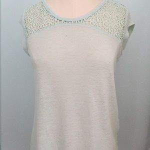 Old Navy crochet tee