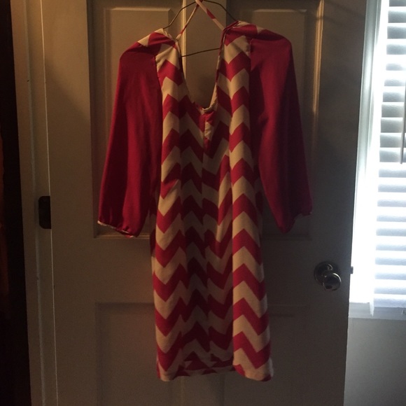 Pink and white boutique dress. - Picture 2 of 2