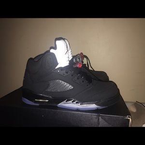 Nike metallic 5s worn 1x 🔥🔥