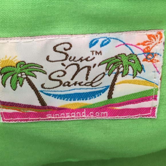 Beach tote. - Picture 2 of 4