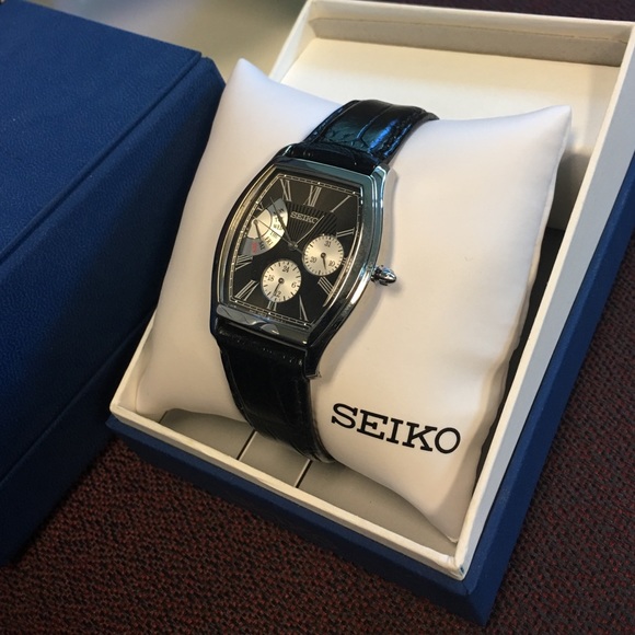 Seiko Men's Retrograde Day Indicator Watch