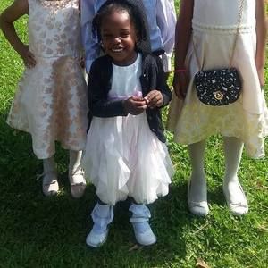 Meet your Posher, Ola