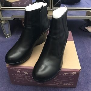 NWB FAITH DANSKO WEDGE BOOTIES