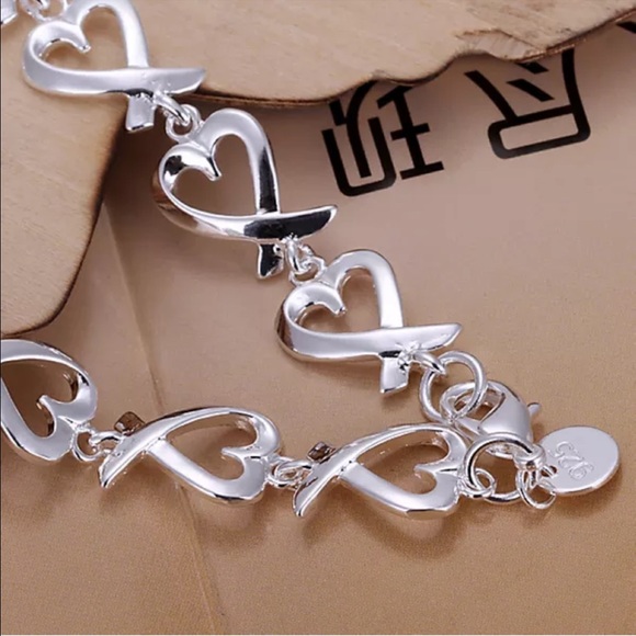 ππππHeart Bracelet πππ - Picture 3 of 4