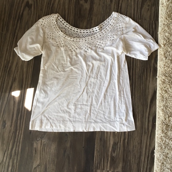 White crotchet off the shoulder shirt