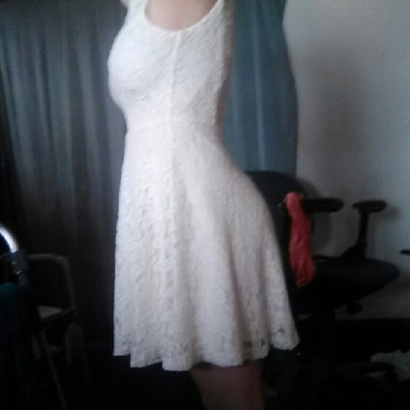 White Dress - Picture 2 of 4