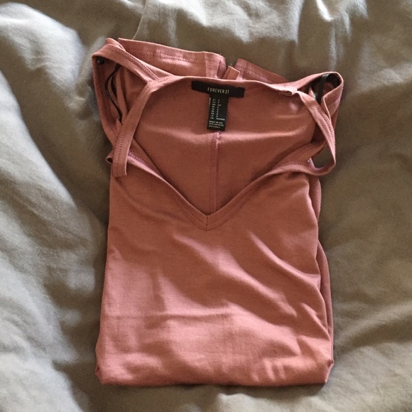 Cute F21 top