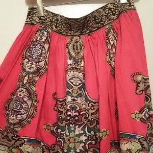 Vibrant ethnic print knee length,elastic waistband