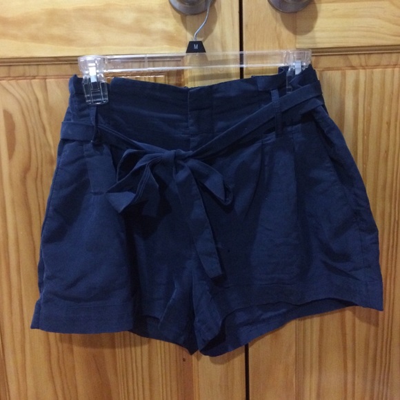 American Eagle Navy High Wasted Shorts