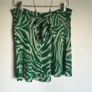 Diane von Furstenberg Tops - Vintage Diane Von Furstenberg Silk Green Blouse M Diane von Furstenberg Tops - Vintage Diane Von Furstenberg Silk Green Blouse M