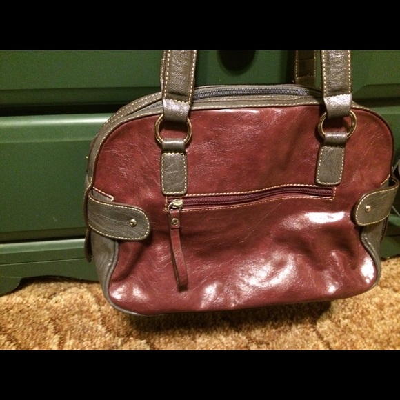 Handbag - Picture 2 of 3