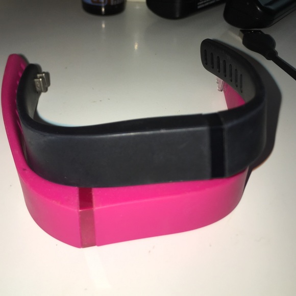 Fitbit - Picture 3 of 3