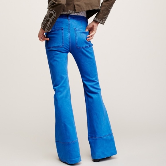 Free People Liza Flare Jean NWT - Picture 2 of 3