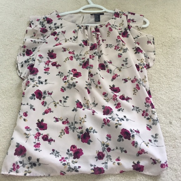 never worn floral shirt
