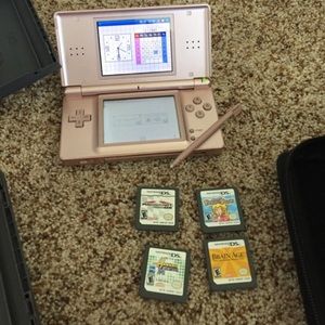 2 ds games& the ds