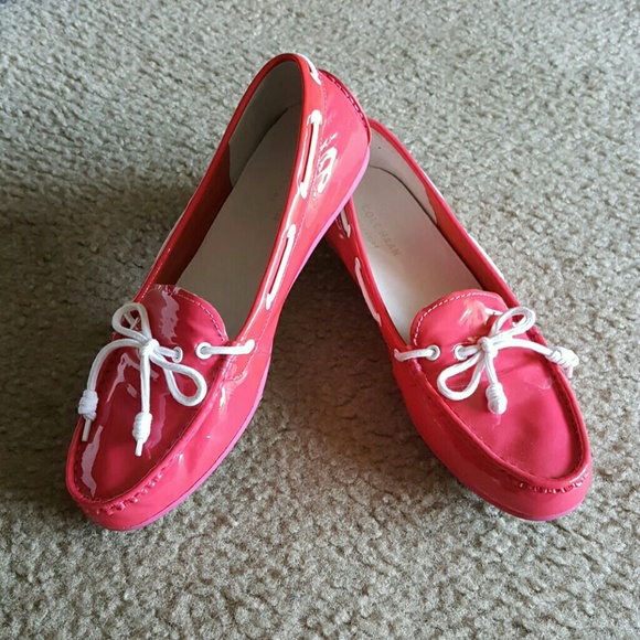 Cole Haan Women's Flat Loafer shoes 7.5