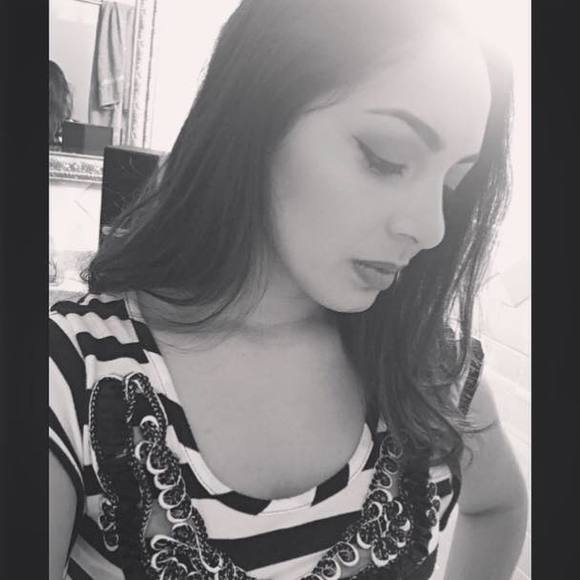 Meet your Posher, Araceli