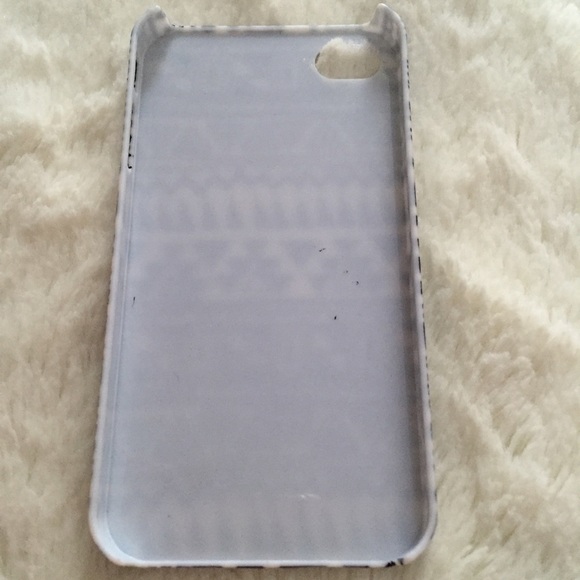 iPhone 4 case - Picture 2 of 3